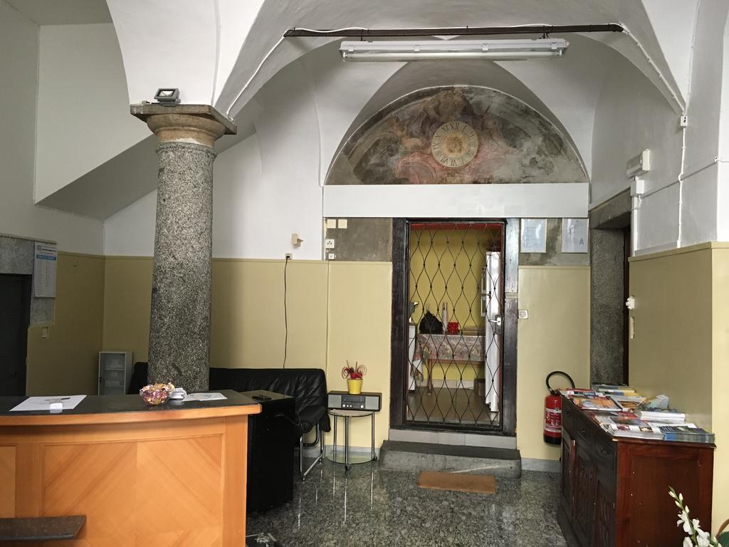 Pensione Citta Vecchia Locarno Exterior foto