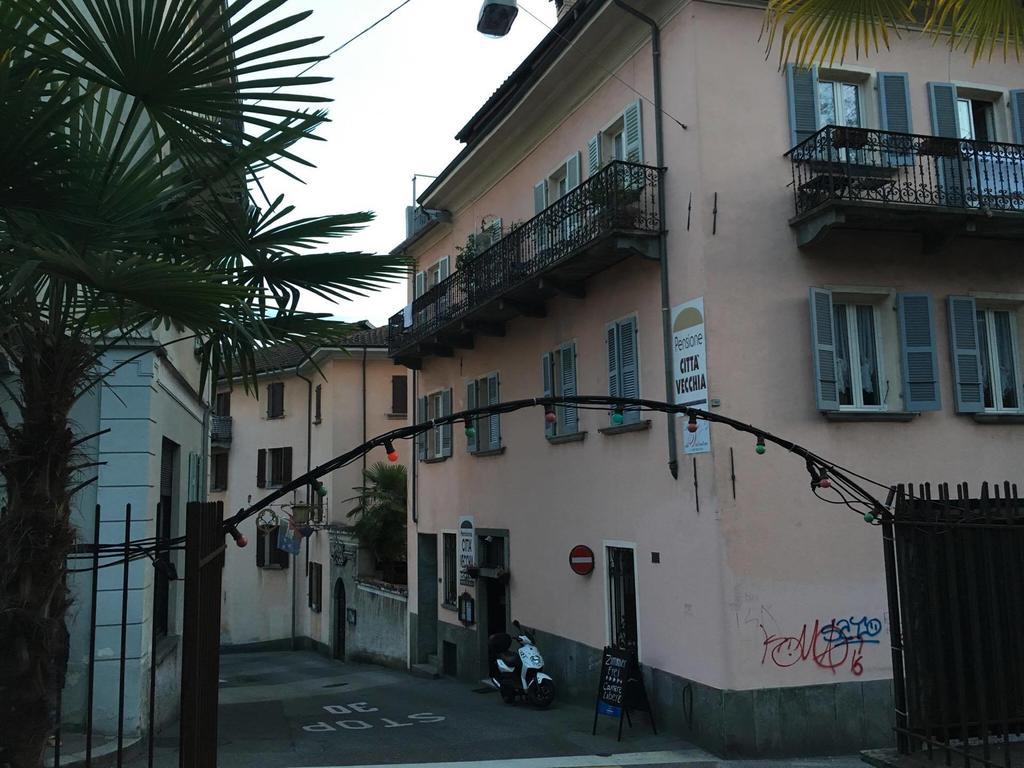 Pensione Citta Vecchia Locarno Exterior foto